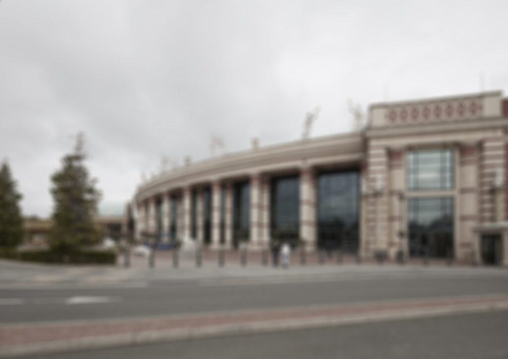 The main entrance of the Trafford Centre as it may be seen by someone with retinoblastoma. The building is blurry and out of focus